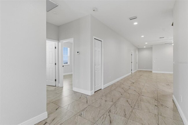 Building Photo - 810 W Whatley Pl