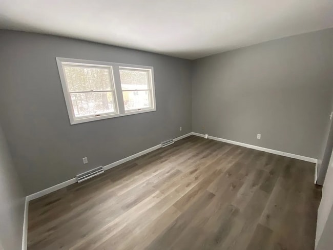 Building Photo - 4259 NY-50