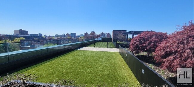 Building Photo - NORTHERN BOULEVARD