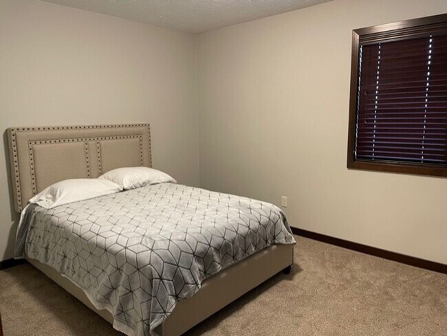 Building Photo - Spacious 2 Bedroom Grand Arbor Twin Home with Multiple Outdoor Spaces