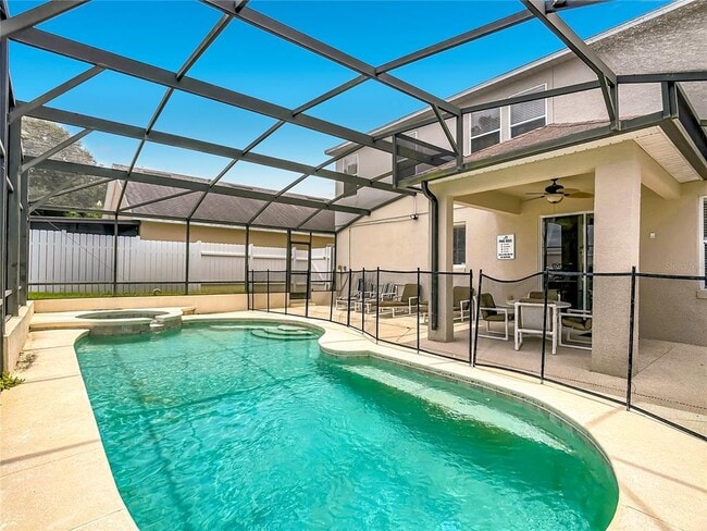 Building Photo - 228 Cassia Dr