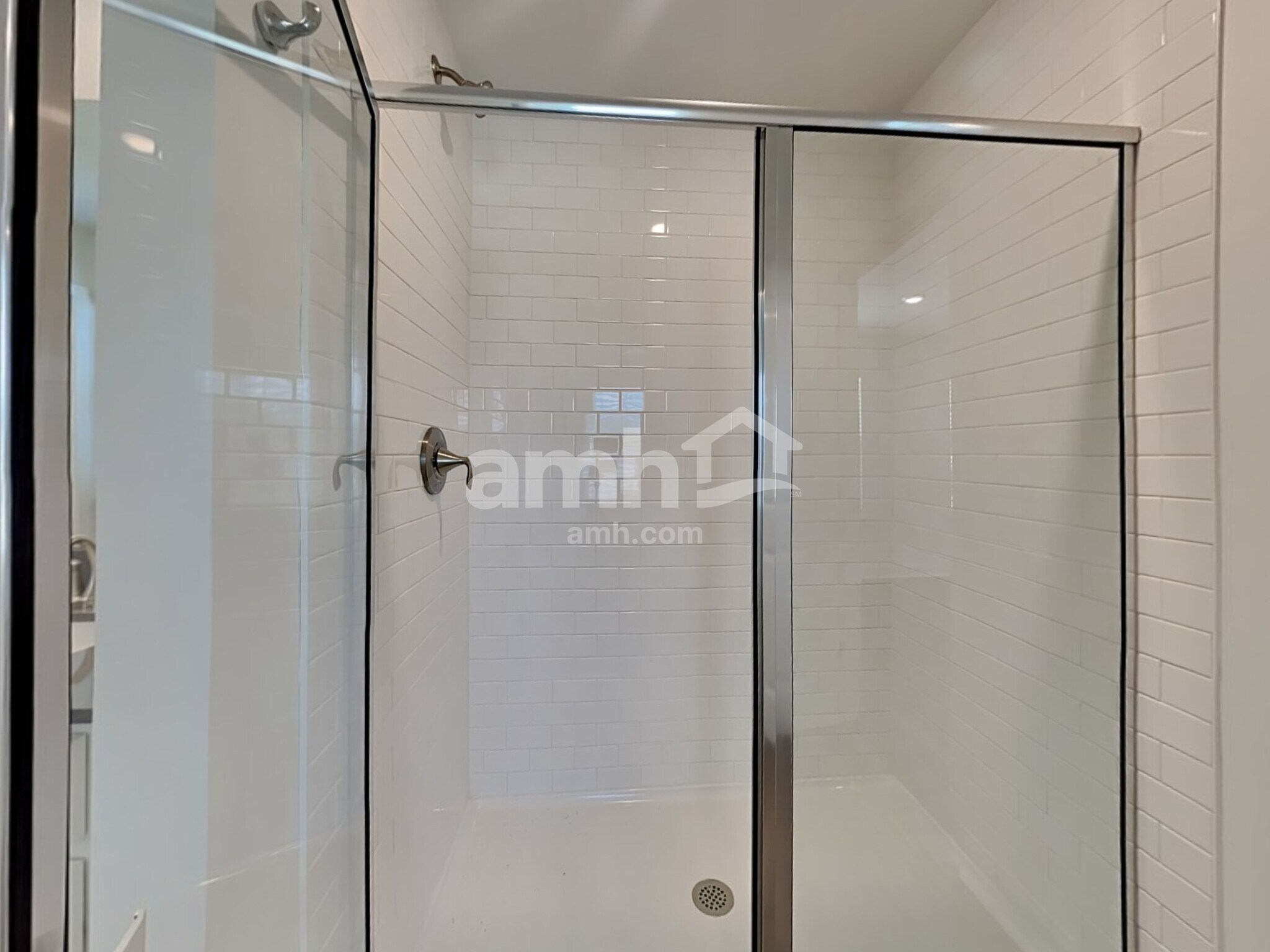 Building Photo - 140 Bee Tree Blvd