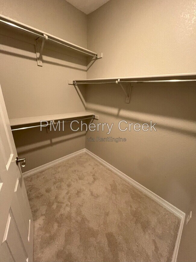 Building Photo - 9256 Kornbrust Dr