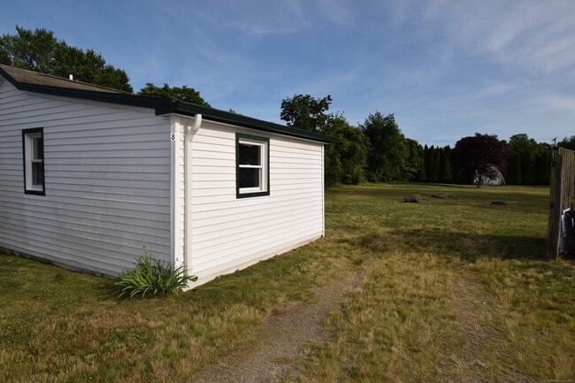 Building Photo - 37 Dudley Ln