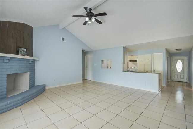 Building Photo - 11427 Newbrook Dr