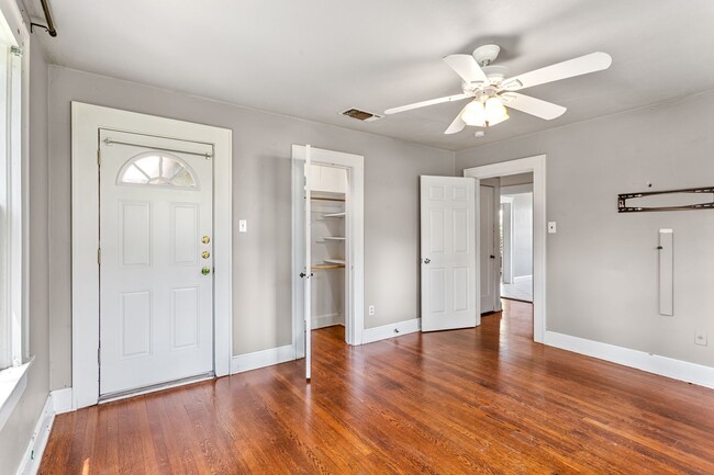 Building Photo - Fort Worth Gem Just Two Doors from TCU