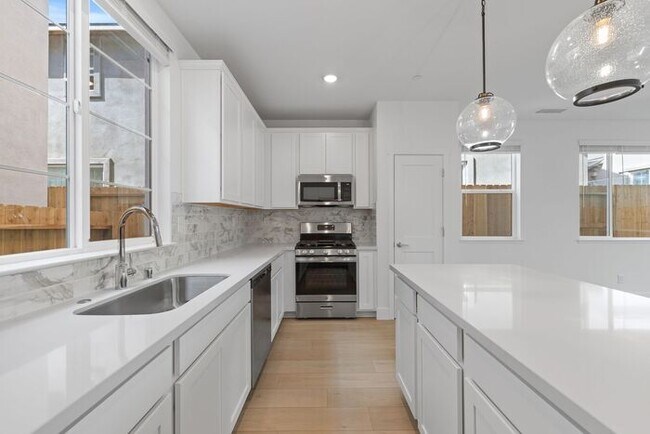 Building Photo - Brand new Arrowcreek Stunner!