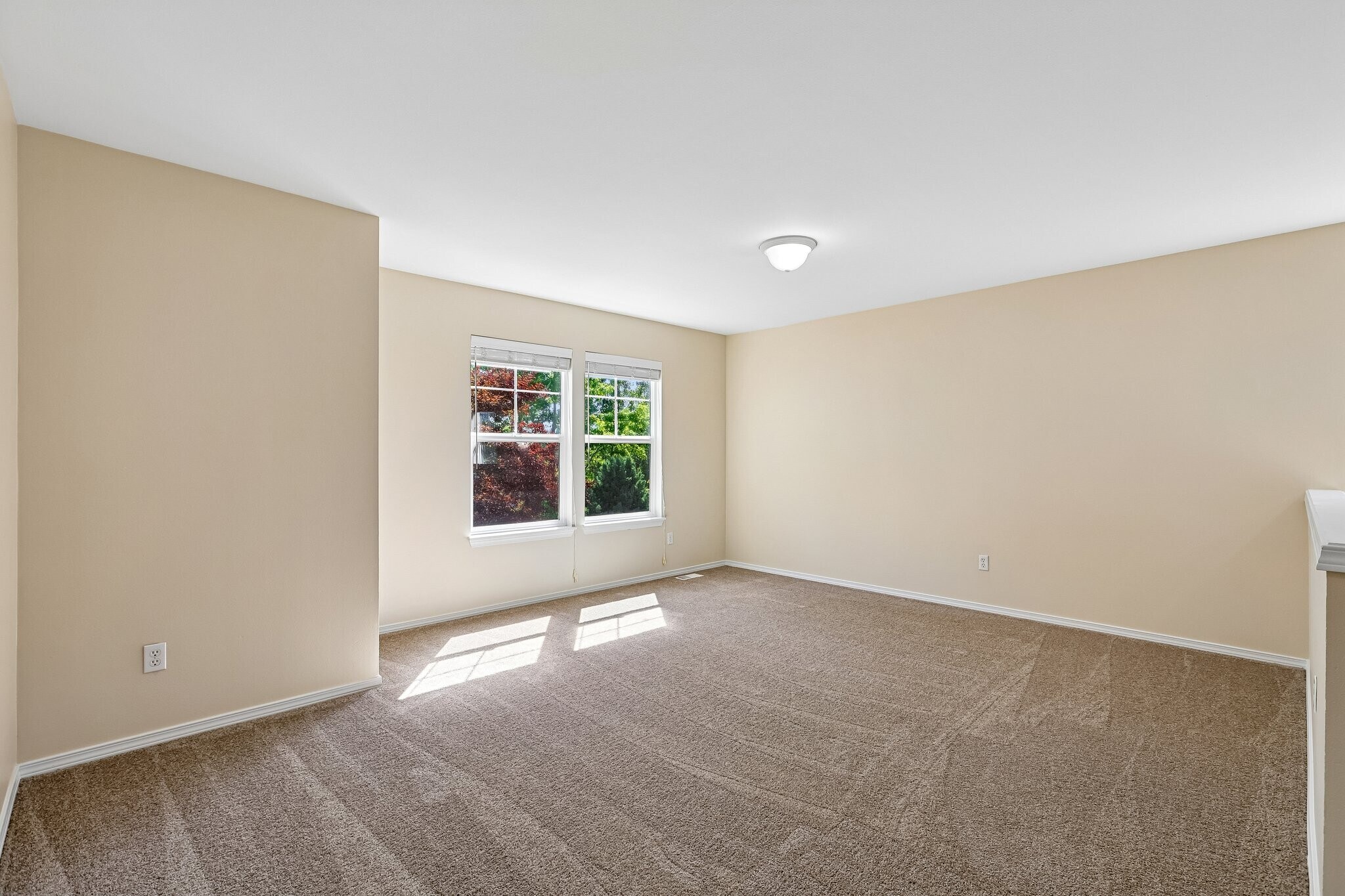Building Photo - 22754 NE 94th Way
