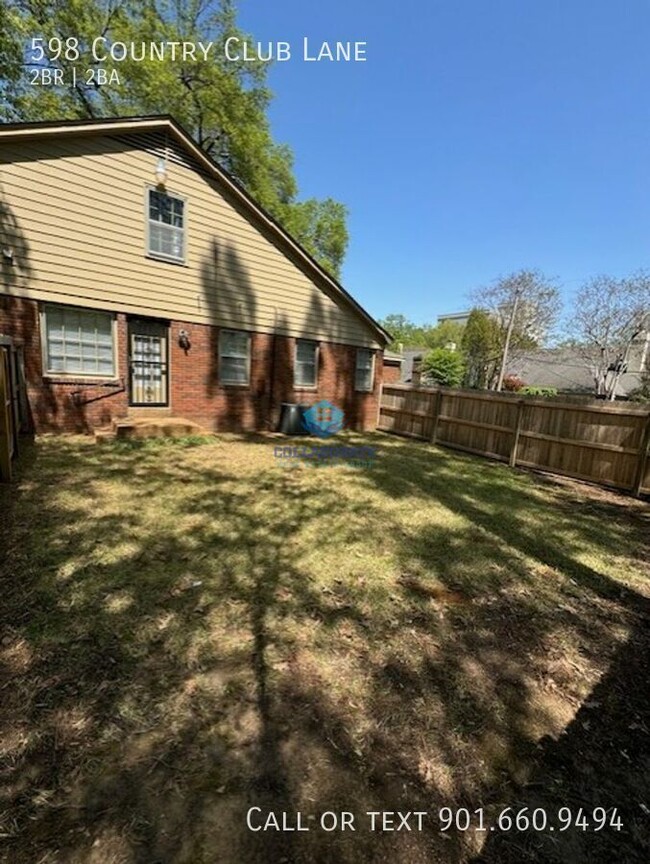 Building Photo - 598 Country Club Ln