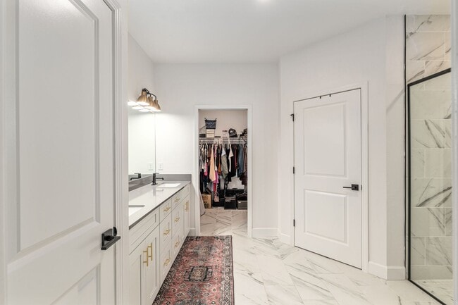 Building Photo - 4 BED 2 BATH in GRAND OAKS