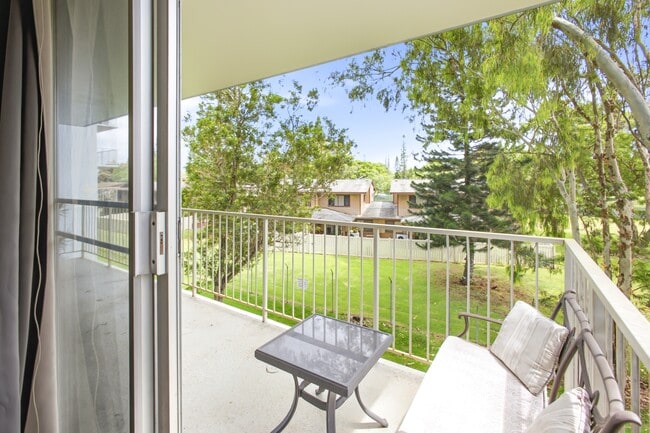 Building Photo - 1600 Wilikina Dr