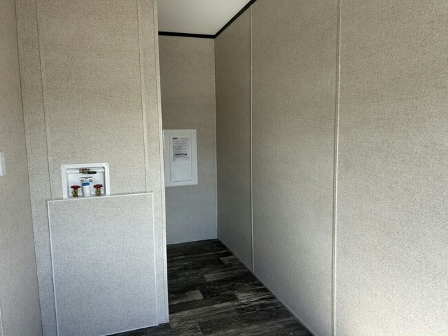 Building Photo - 21338 Lake Bambi Cir