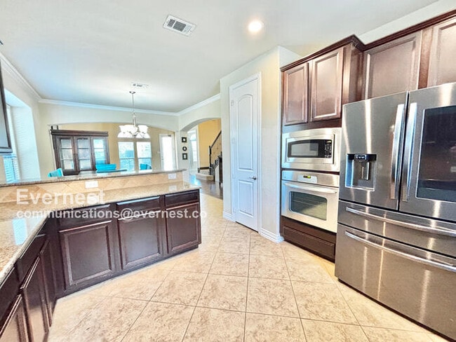 Building Photo - 604 Knightsbridge Ln