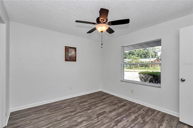 Building Photo - 3640 SE 131st Ln