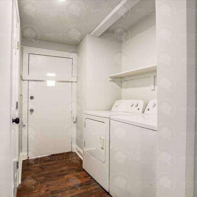 Building Photo - 3817 S Benton Ave