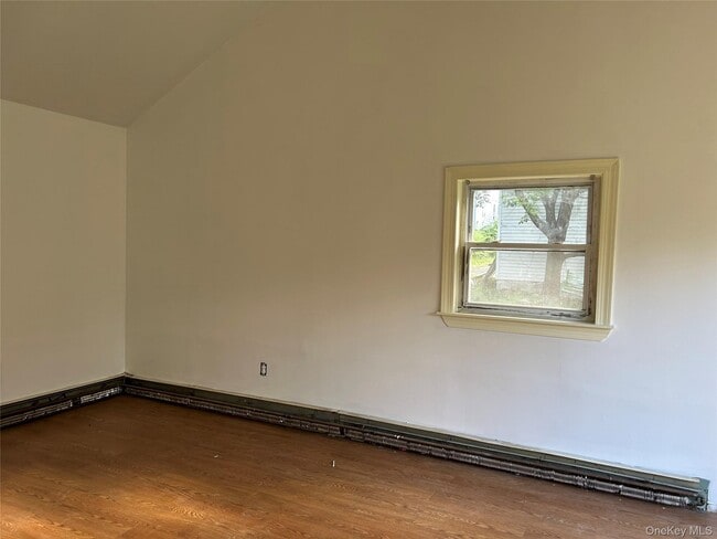 Building Photo - 67 Hulse Ave