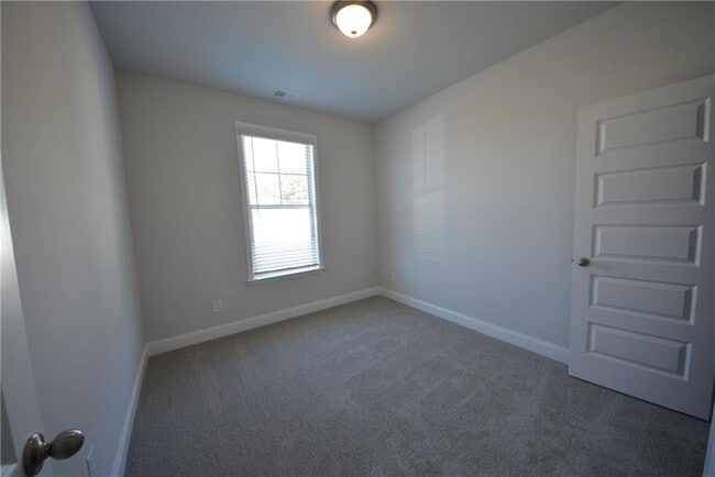 Building Photo - 1484 Sunny Vly Ln