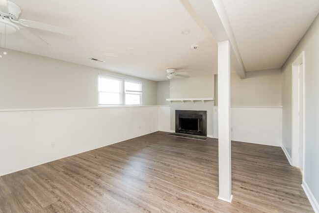 Building Photo - Spacious 3-bedroom Home in Irmo, SC