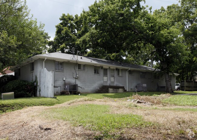 Primary Photo - 2906 Burch Ave
