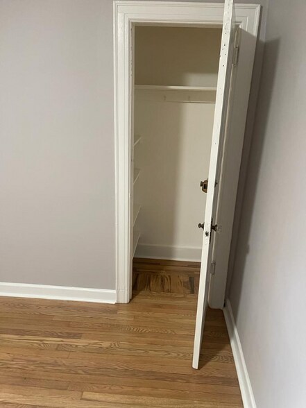 Building Photo - 6 Pomona Ave