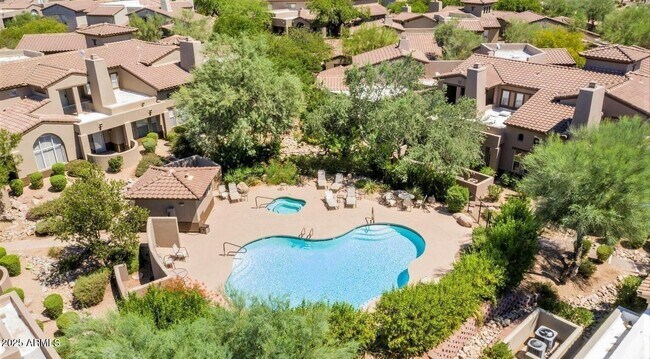 Building Photo - 20802 N Grayhawk Dr