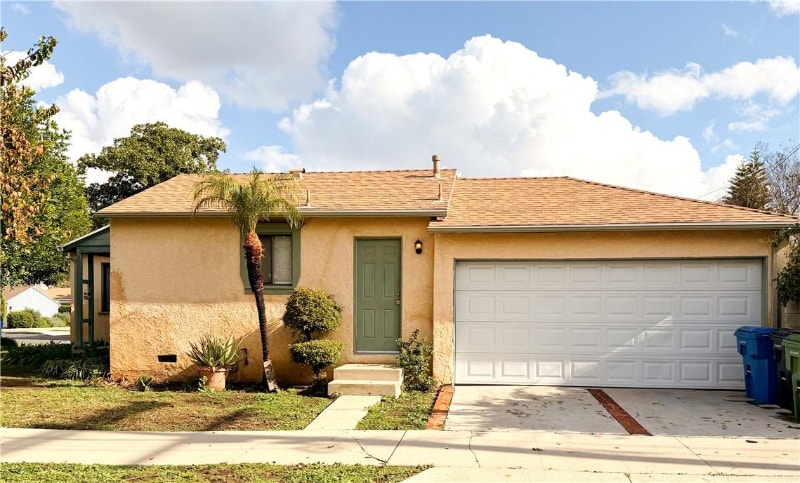 Building Photo - 18424 Calvert St