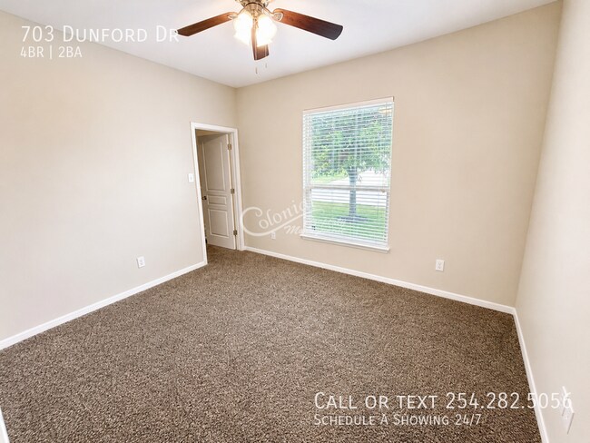 Building Photo - 703 Dunford Dr