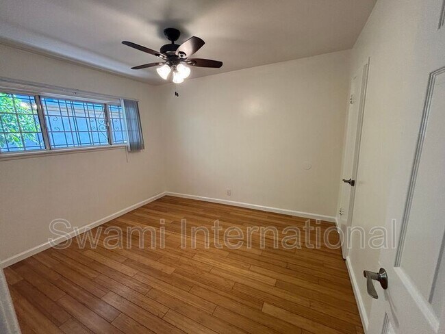 Building Photo - 13233 Kornblum Ave.