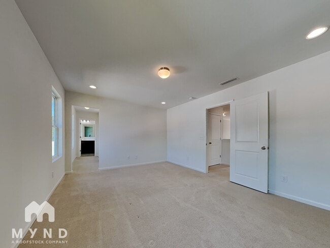 Building Photo - 237 Fesperman Cir