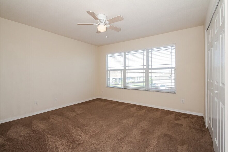 Building Photo - 2337 125th Dr E