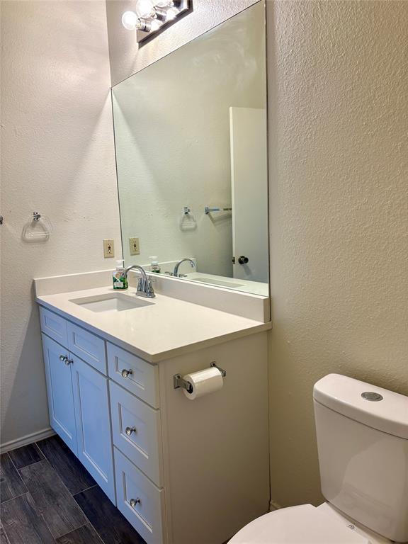 Building Photo - 2139 Cervin Blvd