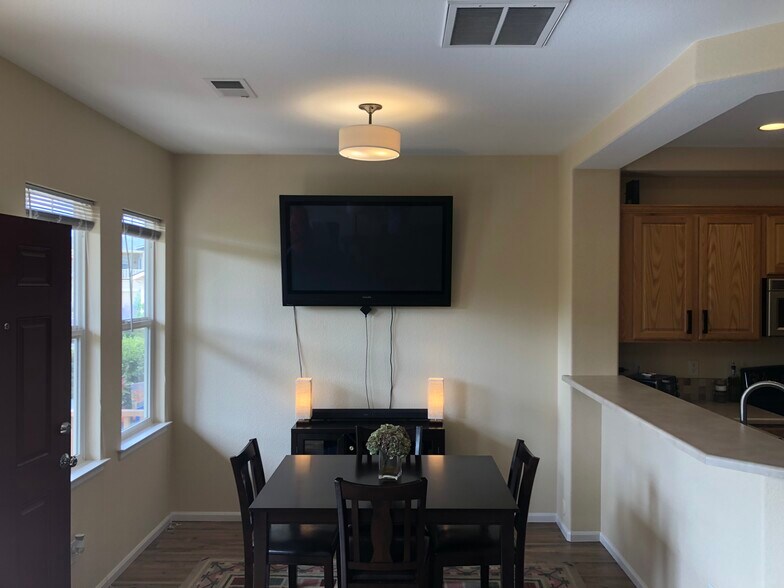 Mail Level - 10441 Truckee St
