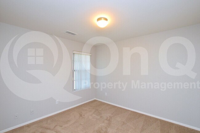 Building Photo - 287 E Sheffield Ct