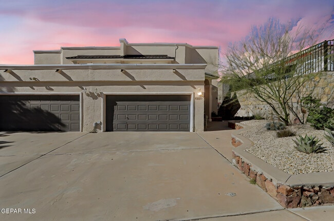 Building Photo - 4717 Excalibur Dr