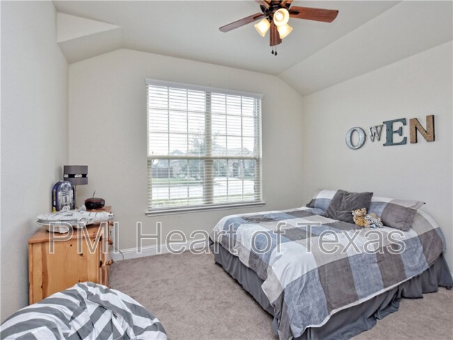 Building Photo - 2413 Grand Lake Pkwy