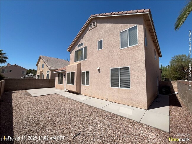 Building Photo - 4848 La Cumbre Dr
