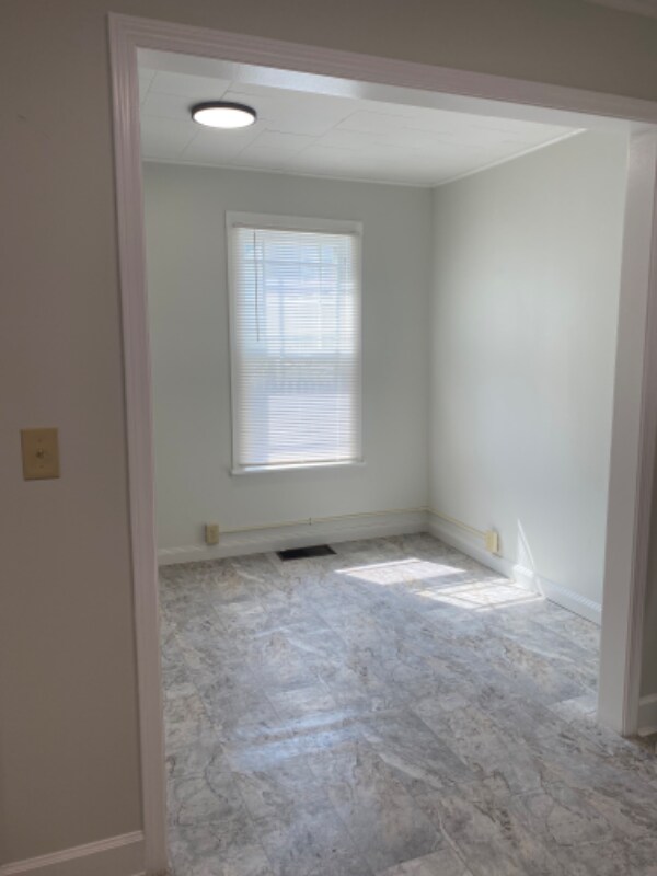 Building Photo - 169 W Gibson St