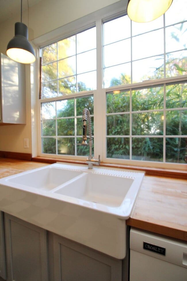 Building Photo - 3308 N Missouri Ave