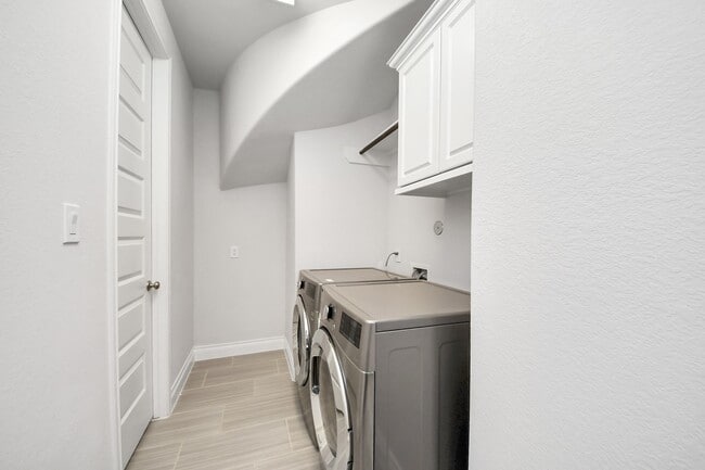 Building Photo - 22627 Duncan Brush Trace