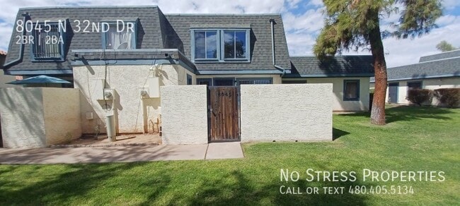Building Photo - 2 Bed Town Home at 35th Ave and Northern!