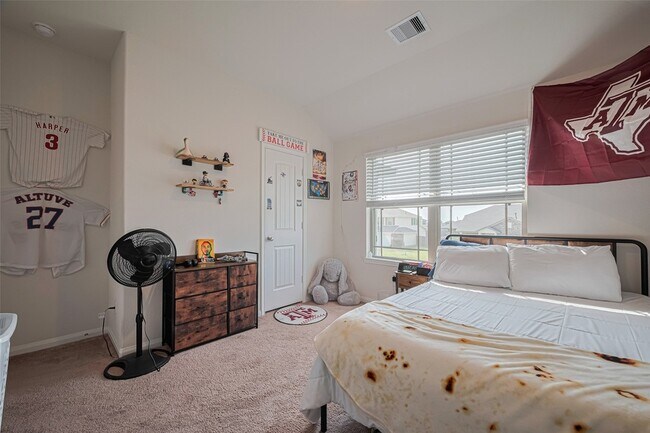 Building Photo - 308 Morning Dove Trl