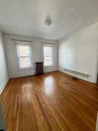 Building Photo - 837 Washington St