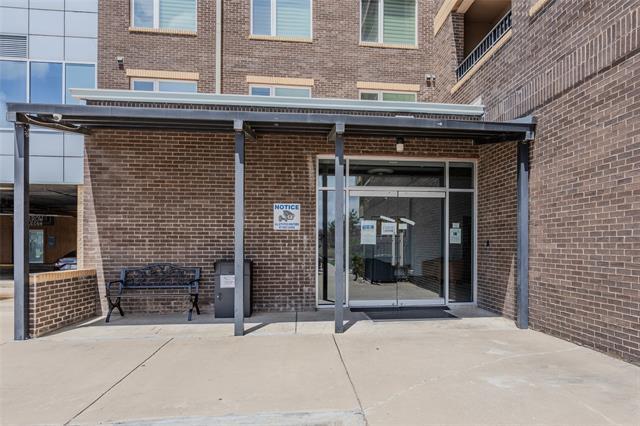 Building Photo - 1220 W Trinity Mills Rd