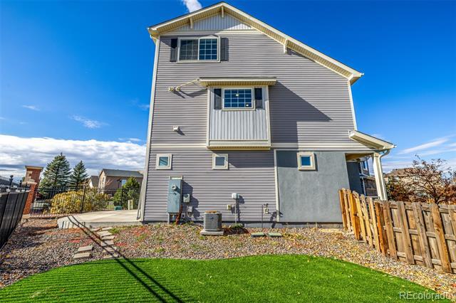 Building Photo - 26116 E Byers Pl