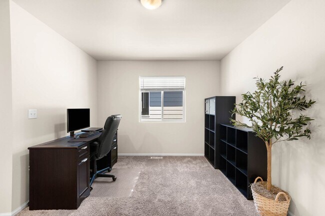 Building Photo - 15204 Prescott Lp SE