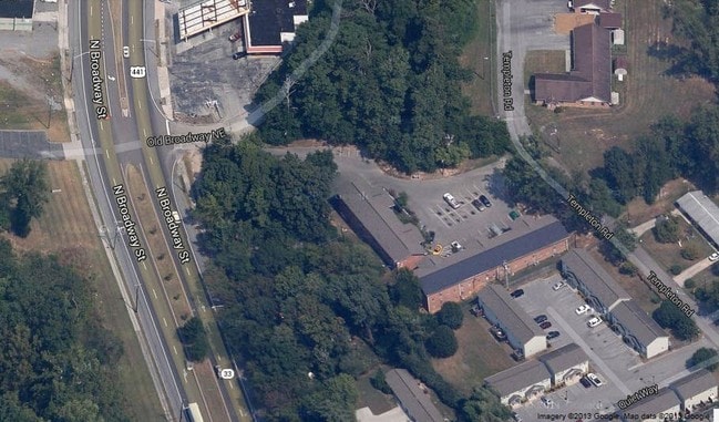 Building Photo - Oakhill Apartments