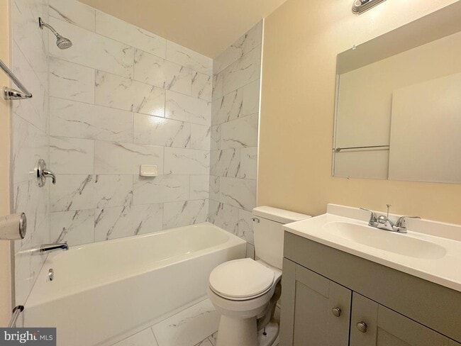 Building Photo - 4513 Logsdon Dr