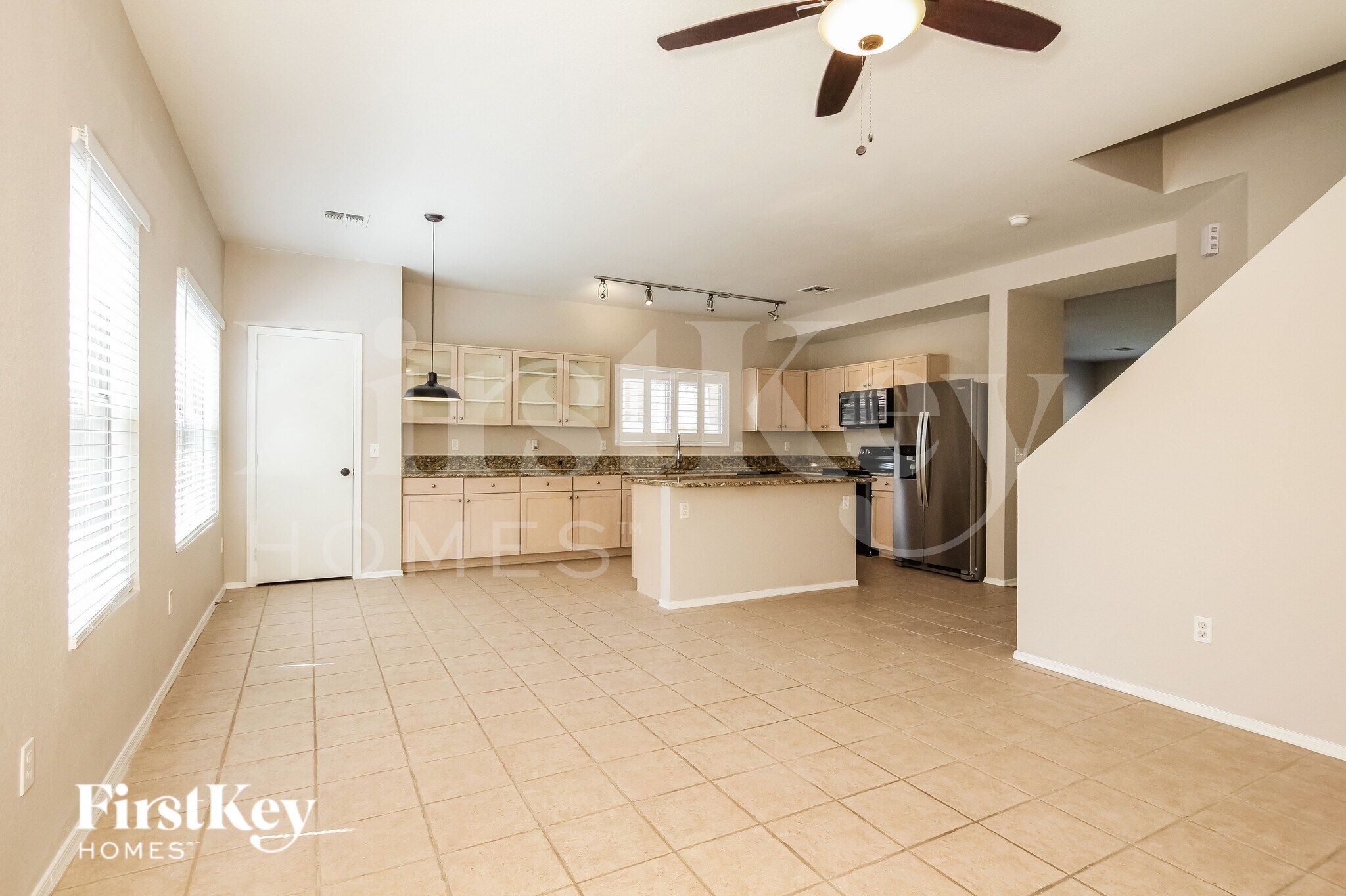 Building Photo - 2127 S Luther