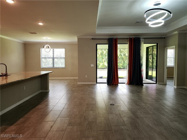 Building Photo - 11884 Hickory Estate Cir