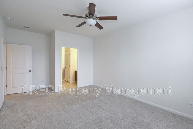 Building Photo - 1259 Dingle Rd